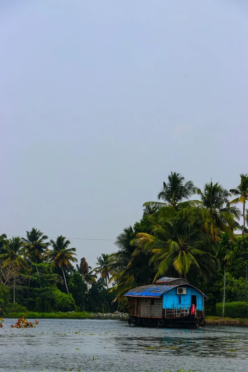 Kerala backwaters houseboat